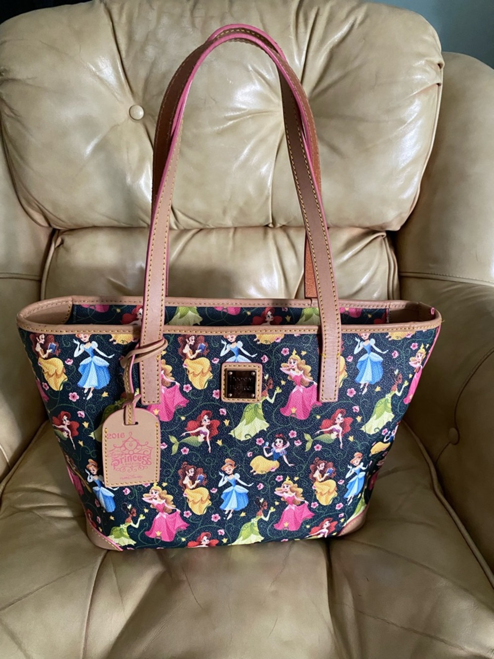 Dooney & Bourke Disney Bag Princess Half Marathon 2016 Tote Mermaid - Picture 3 of 15